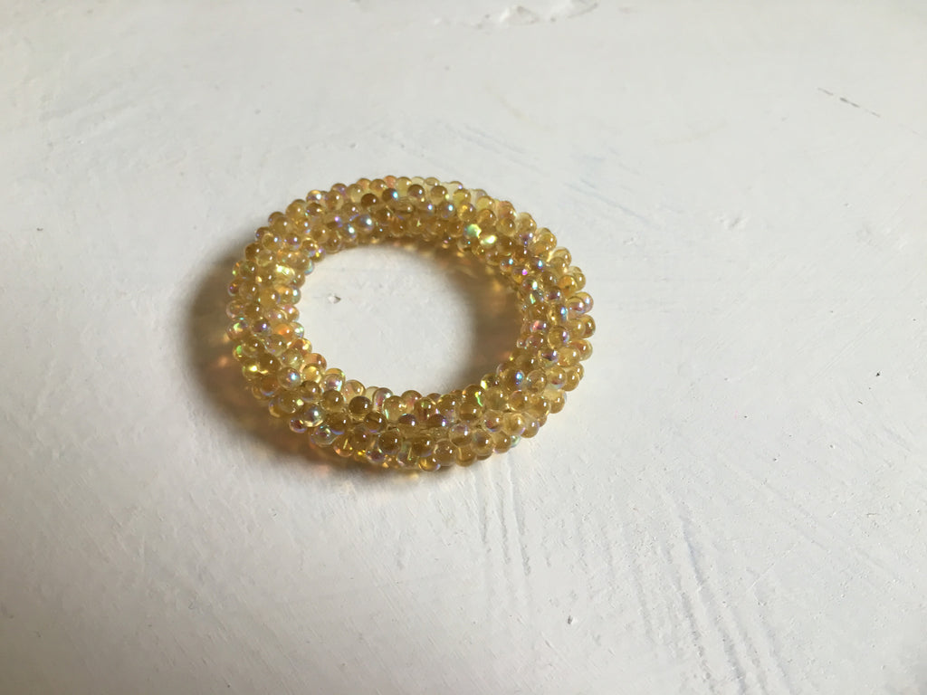 Beautiful hand-crafted bracelet - Yellow/Amber